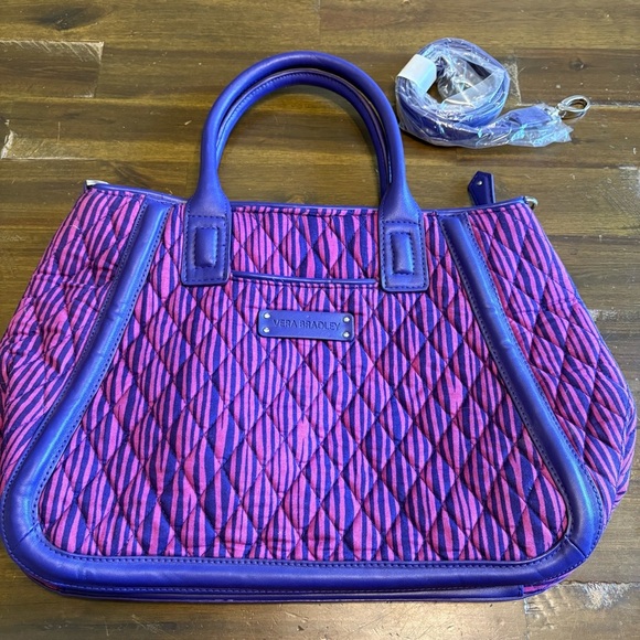 VERA BRADLEY Impressionista Stripe Trapeze
Satchel Pink & Purple Quilted Tote - Picture 1 of 8